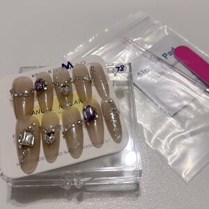 Brand New Hand Made Press on Nails # 78